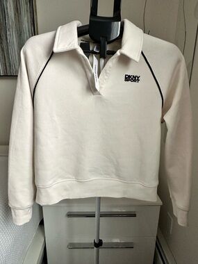 DKNY Sport Logo Half-Zip Pullover sporty sweatshirt collared